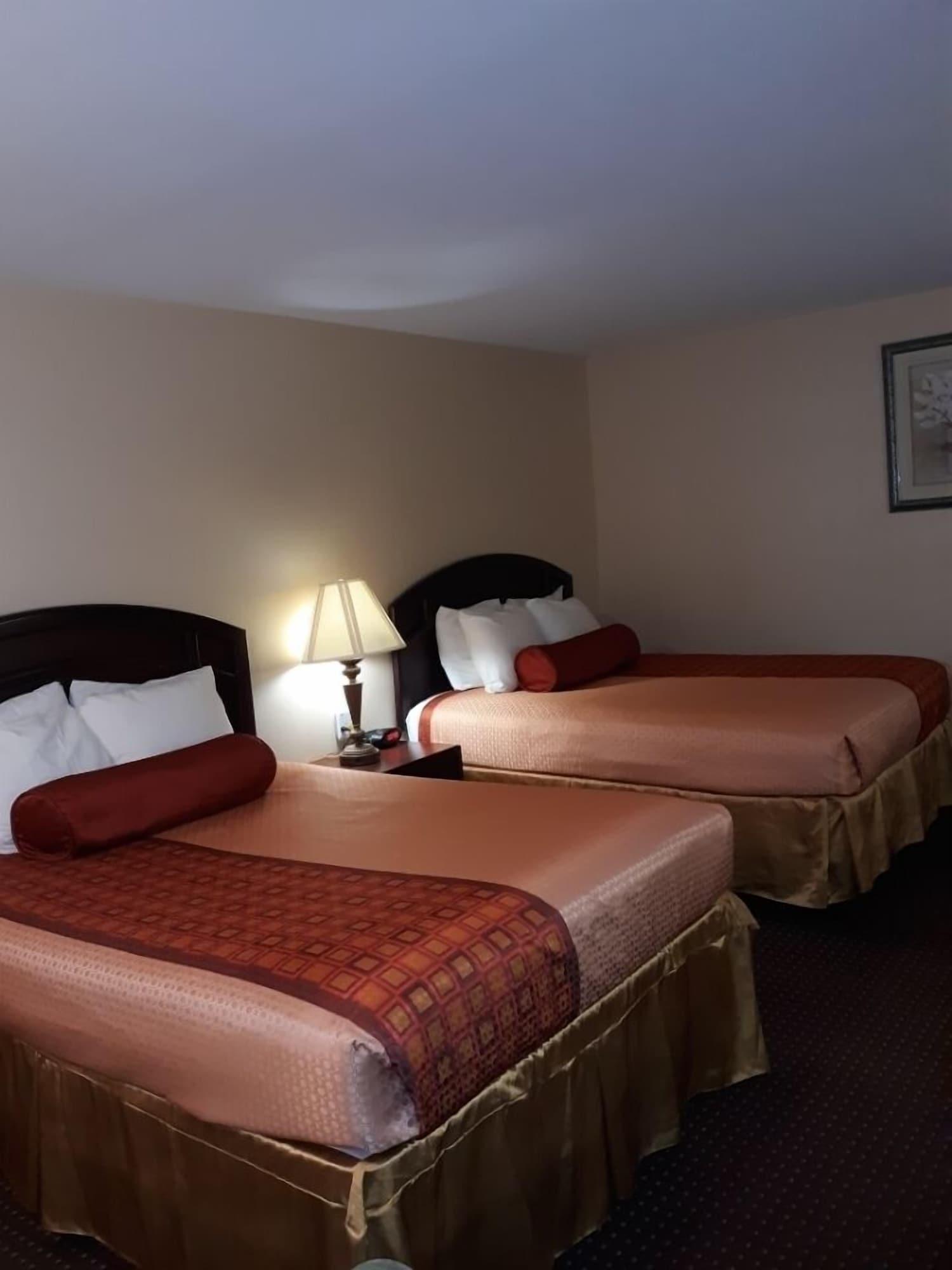 Rodeway Inn Weedsport Buitenkant foto